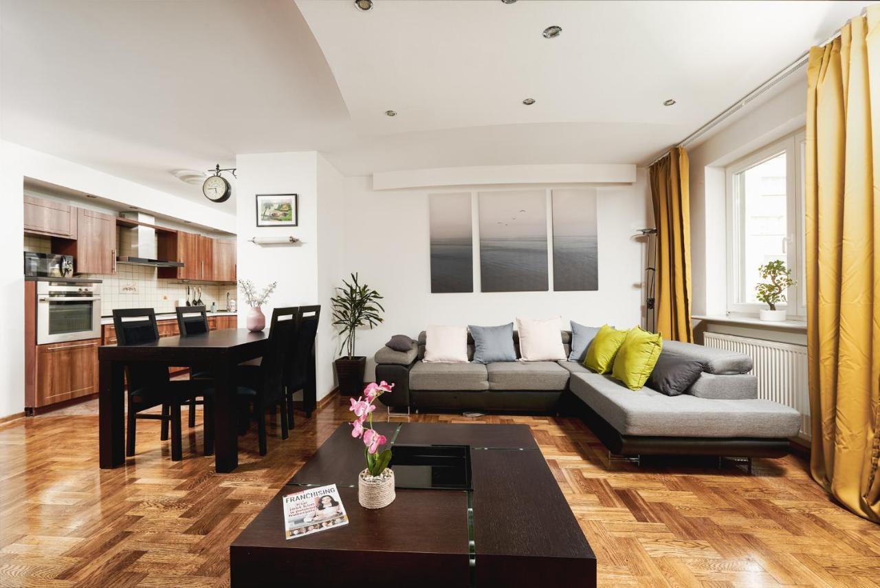 Lumina Spacious Apartment Near The Railway Station Warszawa Eksteriør billede